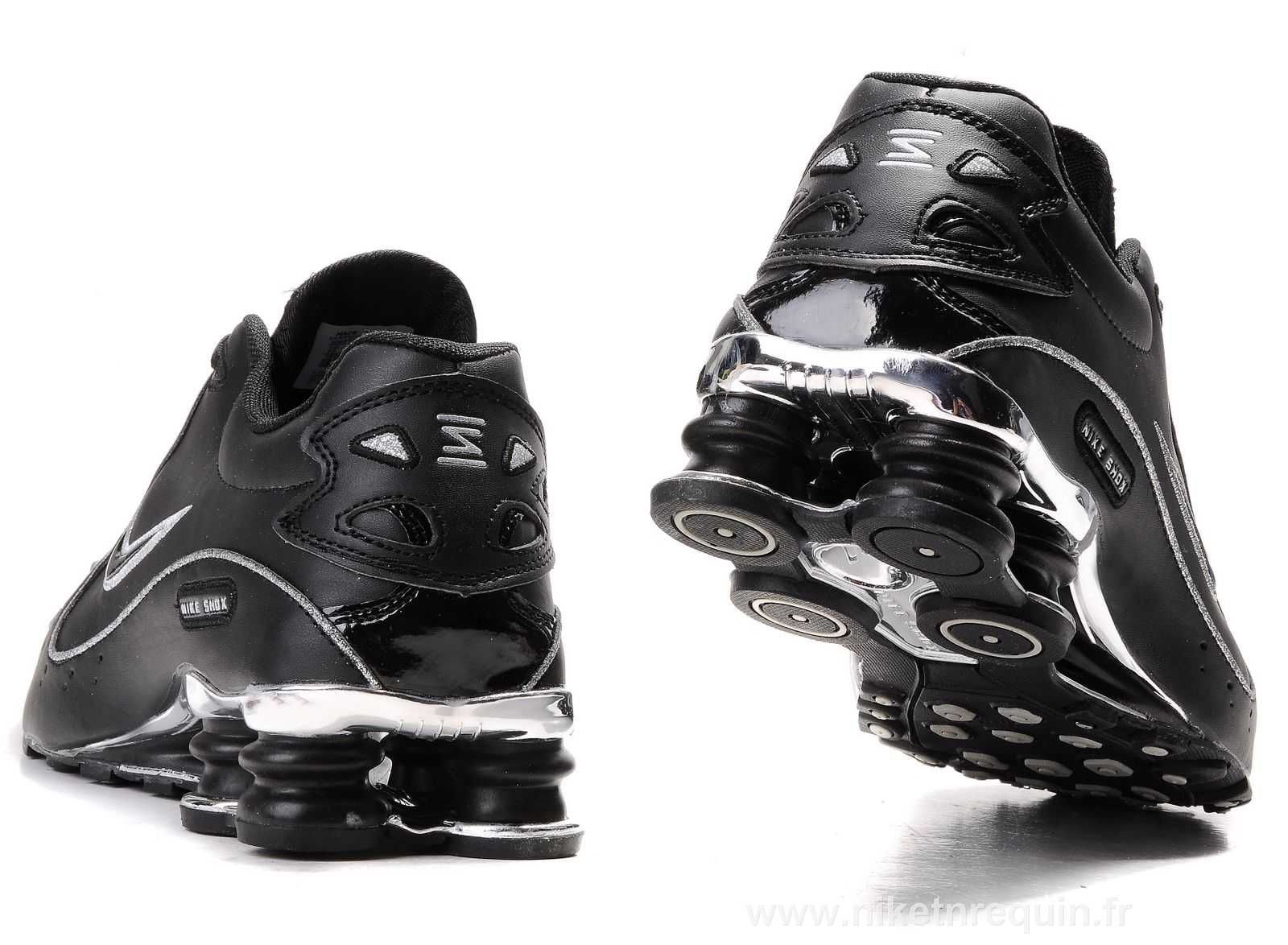 Noir Nike Shox nouvelles baskets (2).JPG